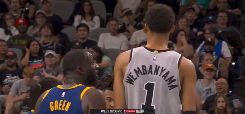 文班談和格林對位：有時候別人對你說了啥，你就得相應回應