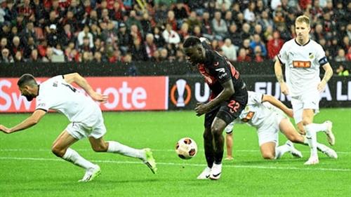 哈肯 vs 勒沃庫森